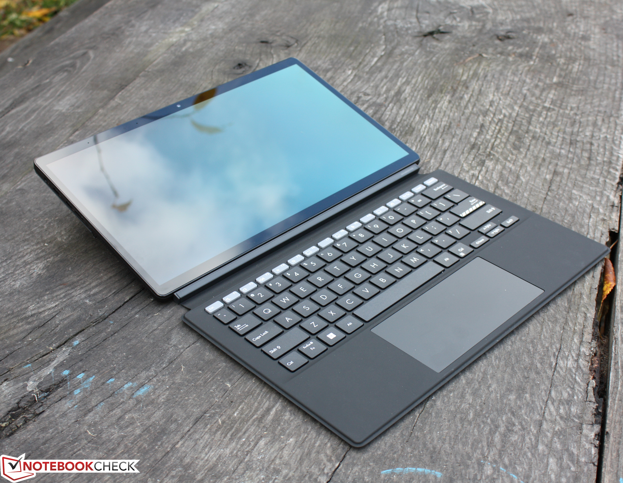 Asus Vivobook 13 Slate - notebookcheck-ru.com Библиотека